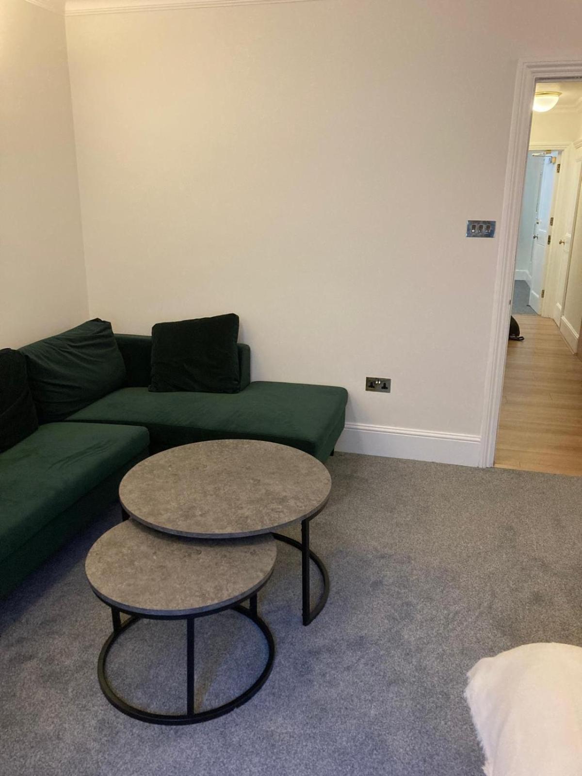 Oxford Street 2 Bed Apartment London Bagian luar foto